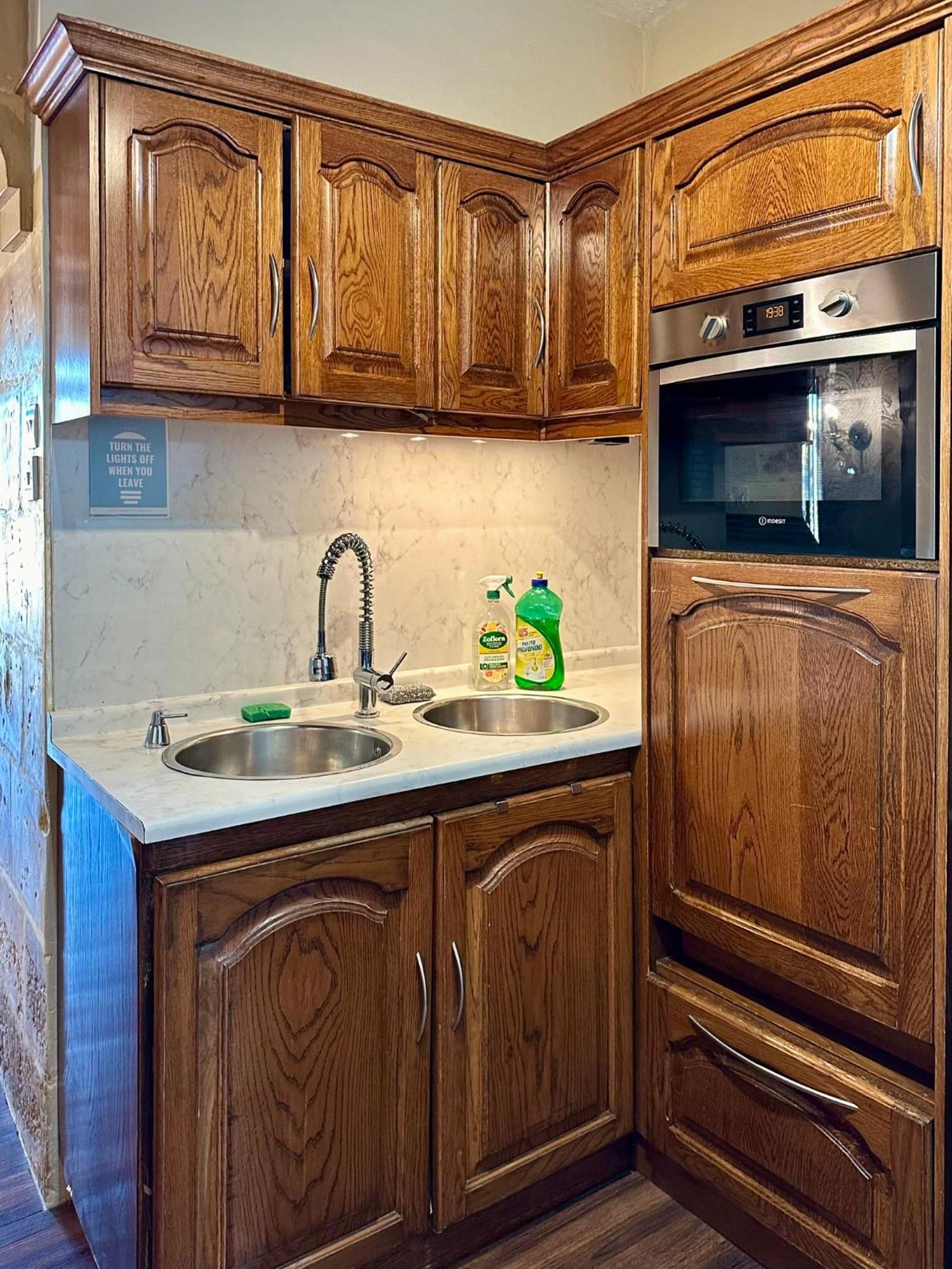 Seagull Birgu - Waterfront Home Екстериор снимка