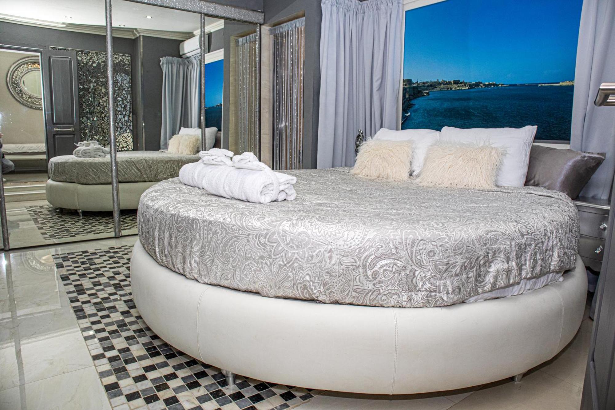 Seagull Birgu - Waterfront Home Екстериор снимка