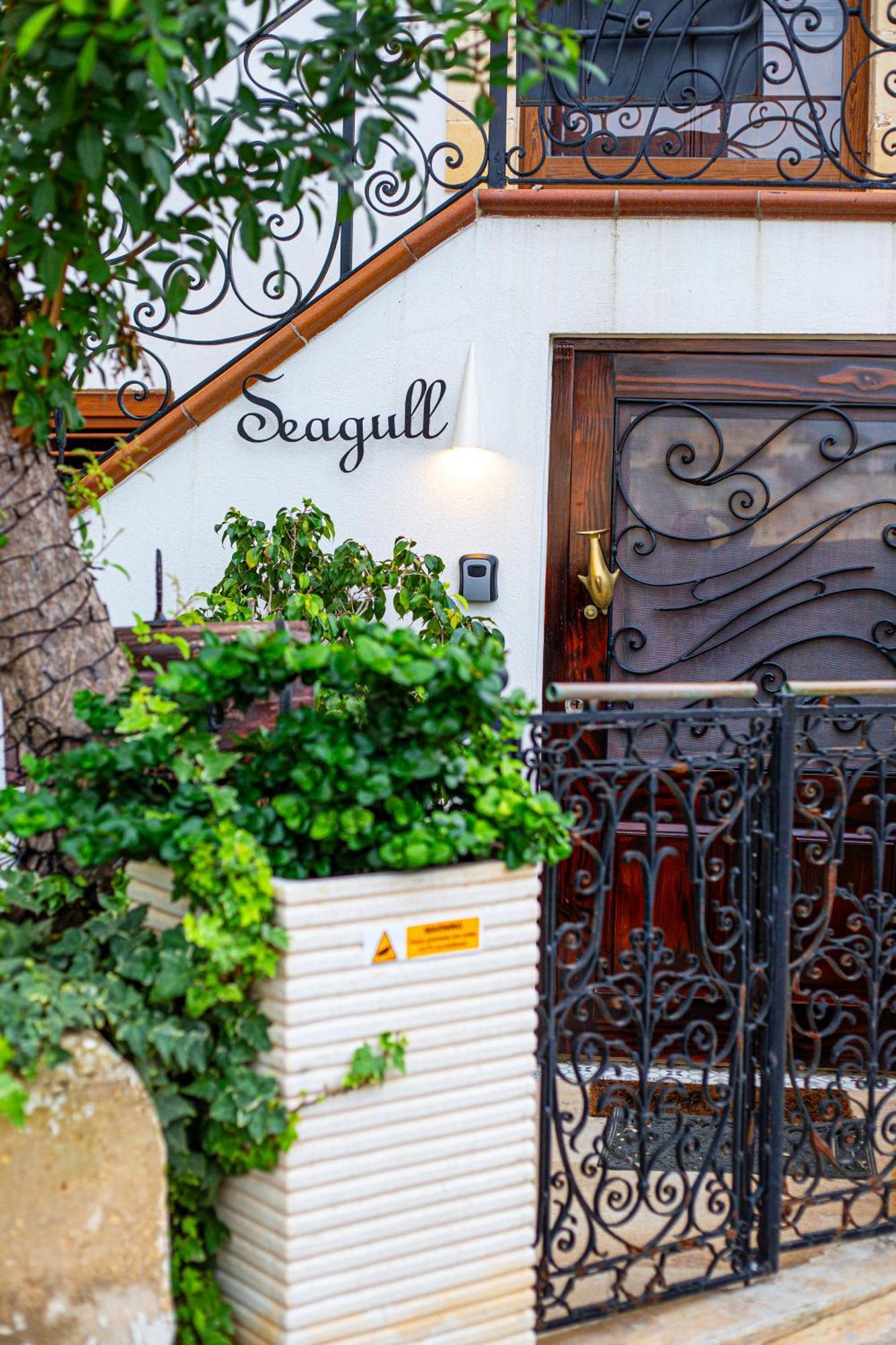 Seagull Birgu - Waterfront Home Екстериор снимка